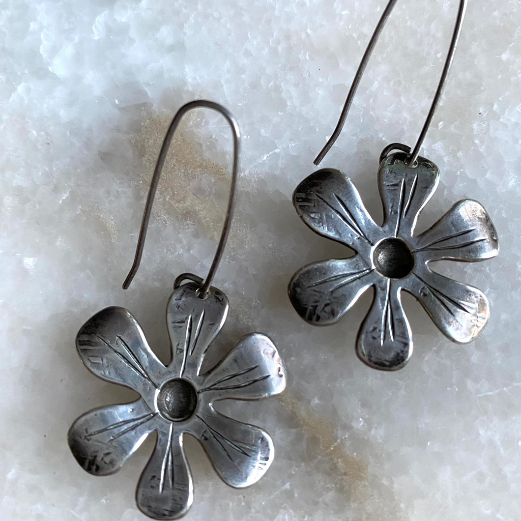6 petal earrings