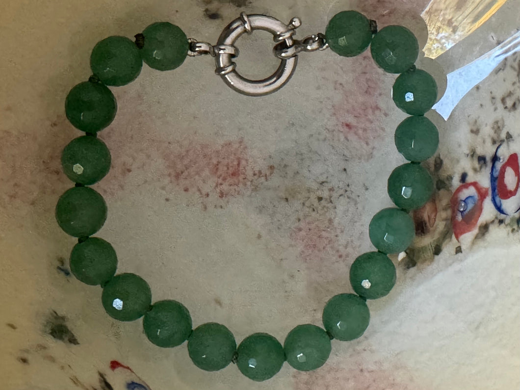 Faceted jade stone bracelet