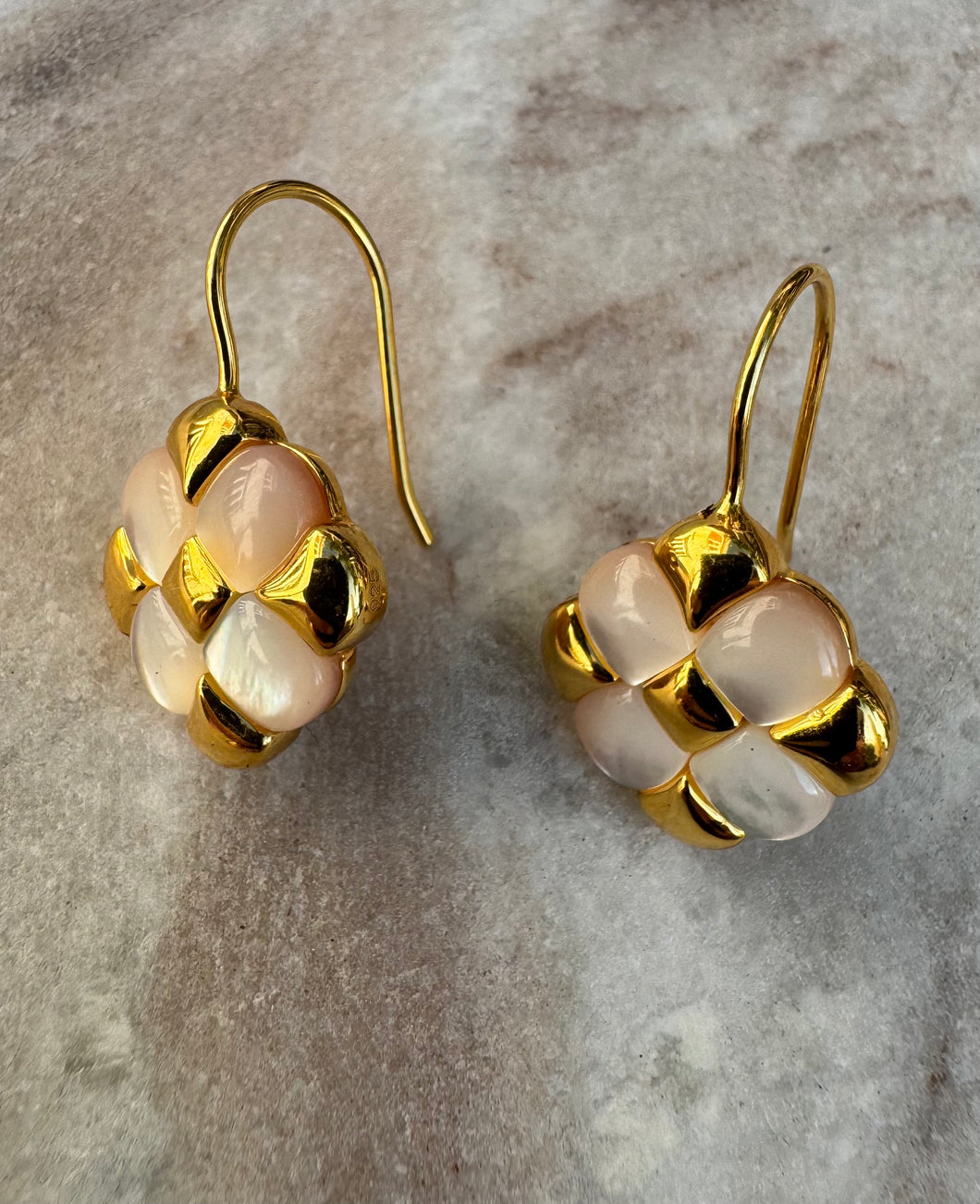 Anthi (flower) earrings