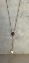 Rhea circle & drop chain with pearl necklace.