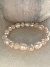 Fresh water pearl bracelet