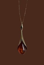 Amber tulip necklace