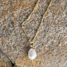 Potato pearl with ball chain