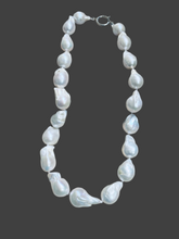 Lustrous Baroque fresh water pearl necklace