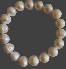 Fresh water pearl bracelet