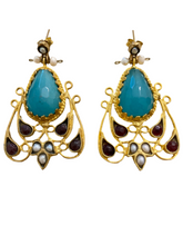 Majestic earrings