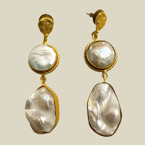 Irregular Keshi pearl earrings