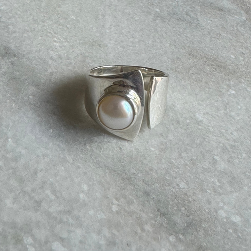 Pérla ring