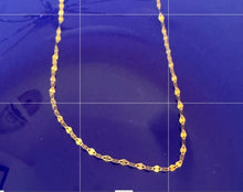 ‘Theta’ micro necklace solid 14K gold