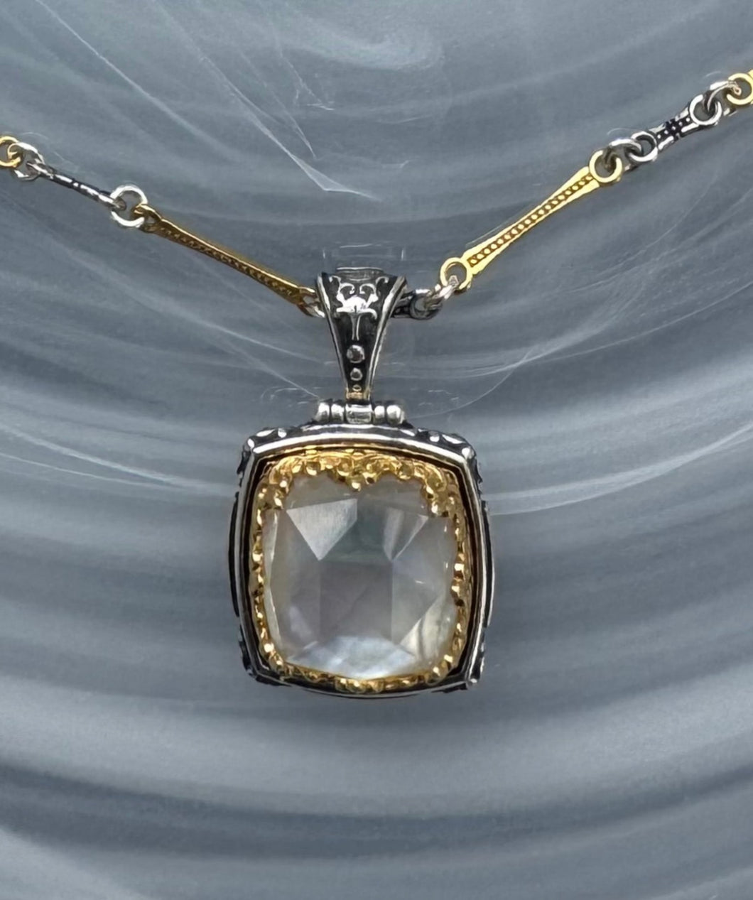 Big bold Mother of pearl Byzantine tube necklace