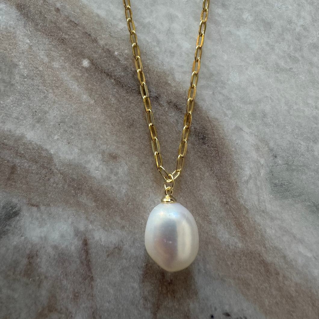 The baroque pearl with open link necklace