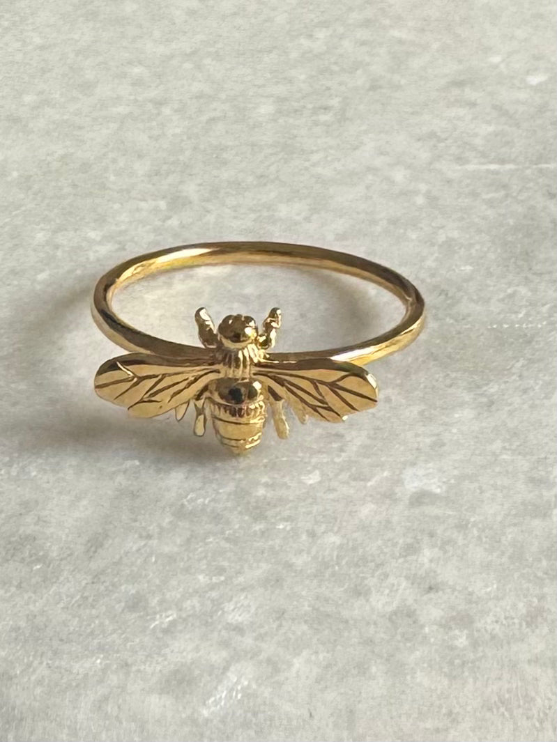The golden bee ring