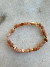 Multi Quarts bracelet with 2 pearls