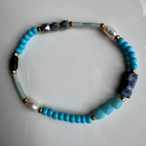 The turquoise semi precious bracelet