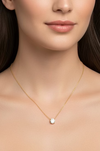 Classic 4 claw genuine diamond pendant 18k yellow gold