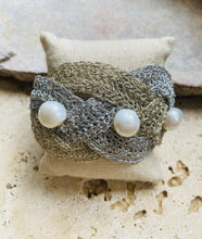 Crochet cuff (Bracelet)