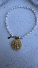 Pearl bracelet with ICXC medallion
