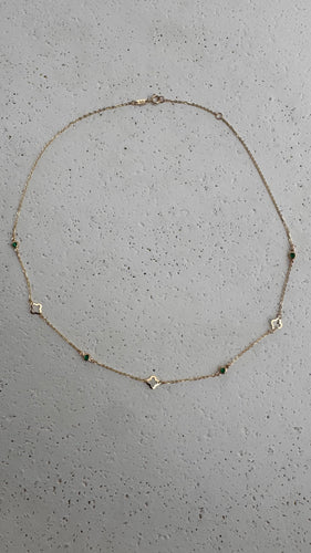 9k gold 4 emeralds and 3 clover necklace