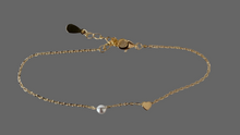 Heart and pearl bracelet
