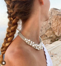 The new sea of pearl Keshi pearls on crochet collier