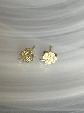 9k gold four leaf clover studs