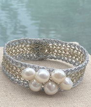 Cluster pearl bracelet