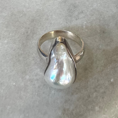 Philió pearl ring