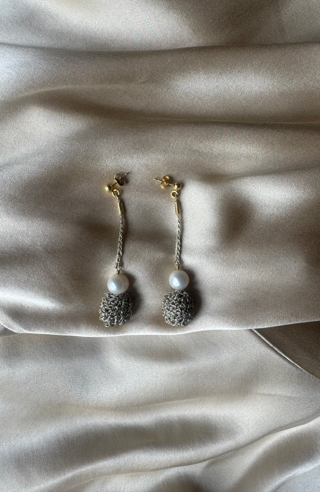 Pearl and crocheted basket earrings