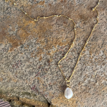 Potato pearl with ball chain