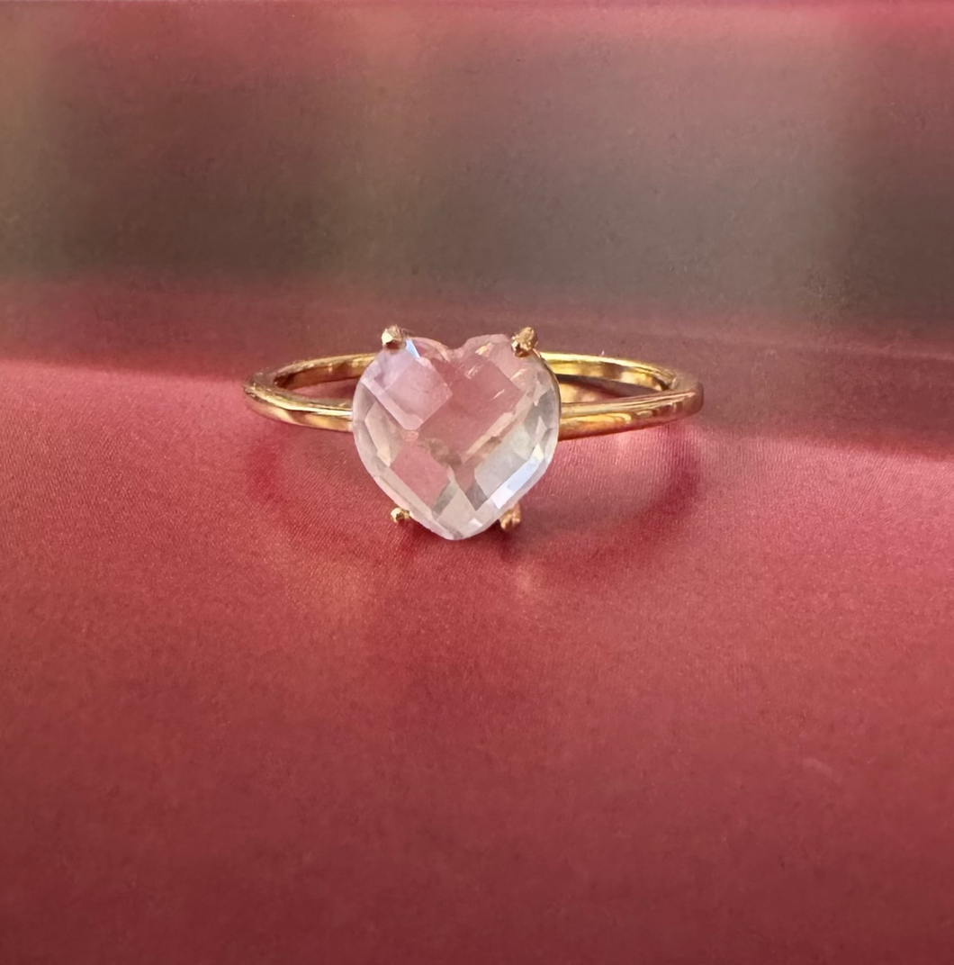 9k gold rose quartz heart ring