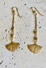 Golden Seashells