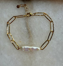 Keshi open link bracelet