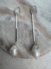 Baroque pearl earrings