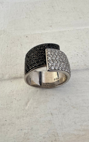 Timeless black and white ring