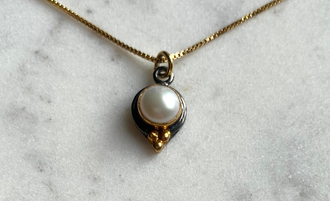 The Pearl, gold beads and oxydised silver necklace