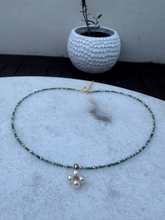 Petite Pearl Cross/flower