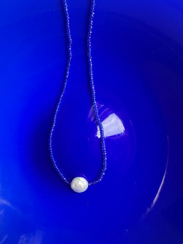 Blue bead crystals with fresh water pearl centrepiece necklace