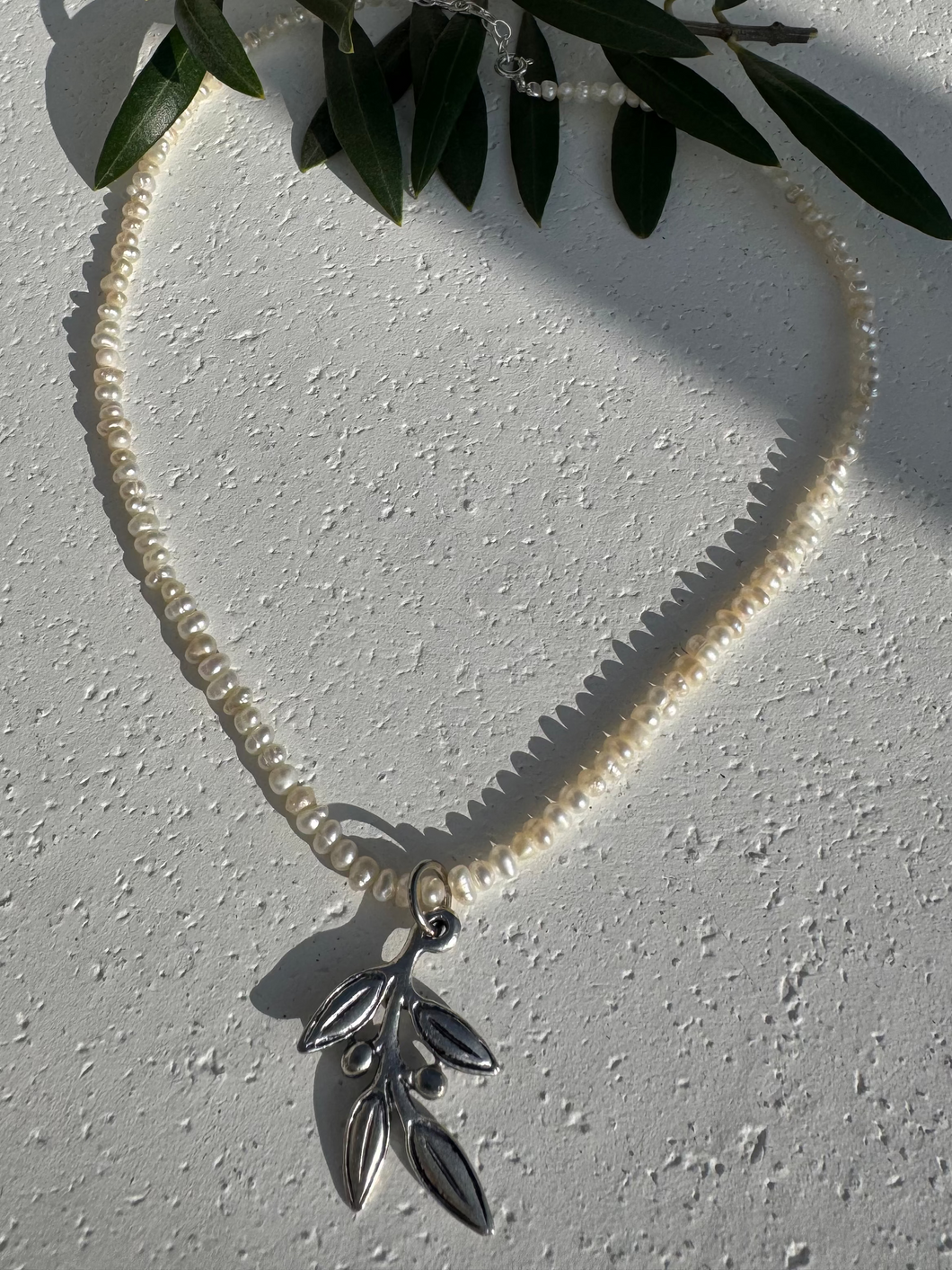 The tiniest seed pearl necklace