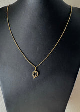 9k gold clover necklace