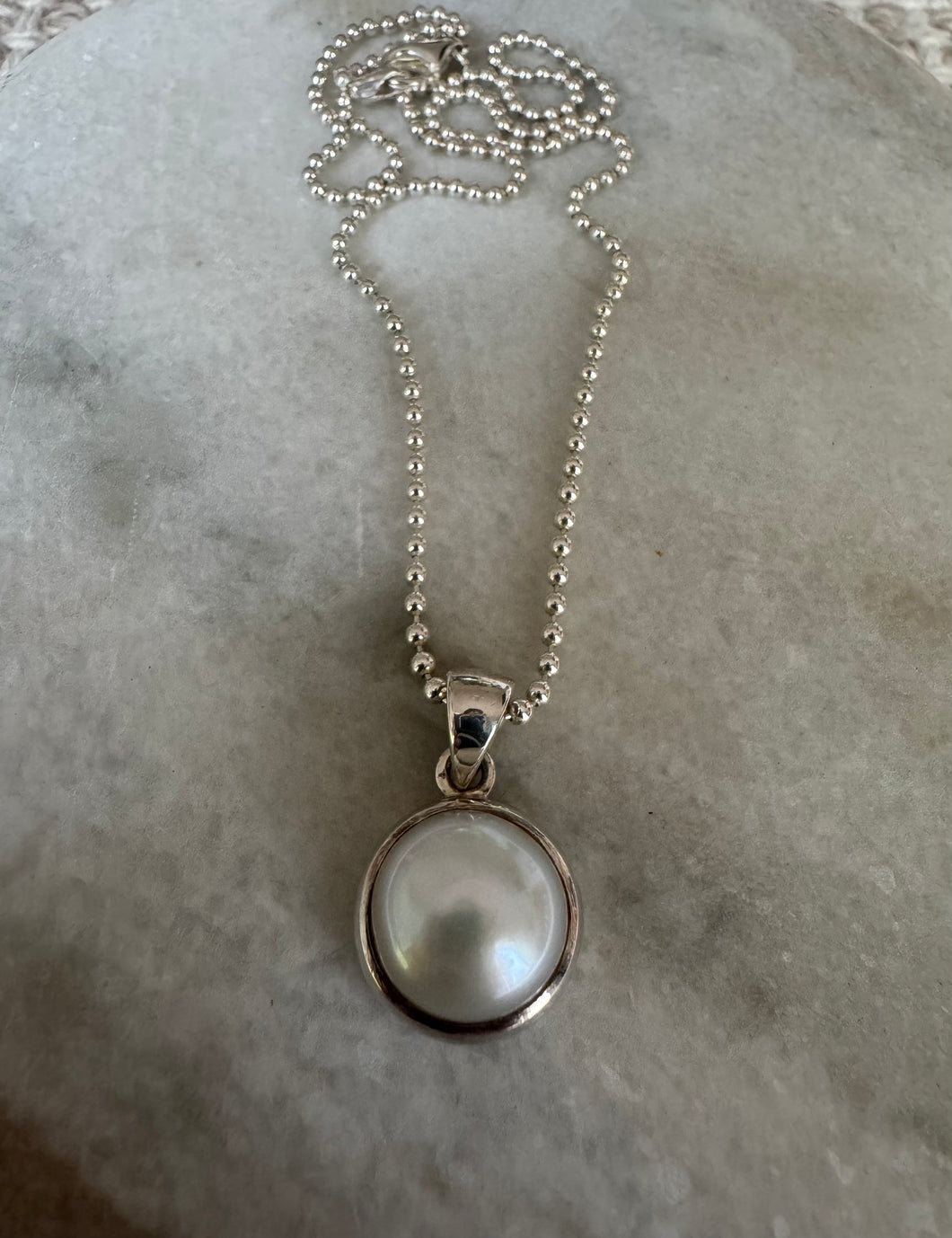 Mabe Pearl Pendant with ball chain