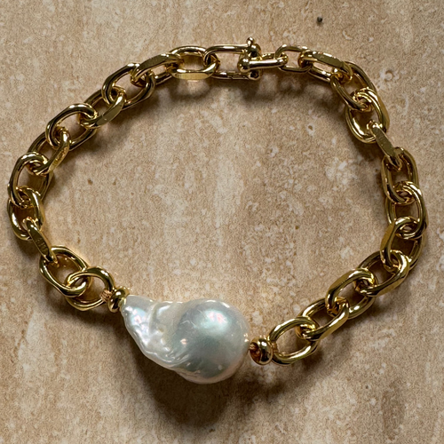 Demi baroque fresh water pearl Necklace & Bracelet
