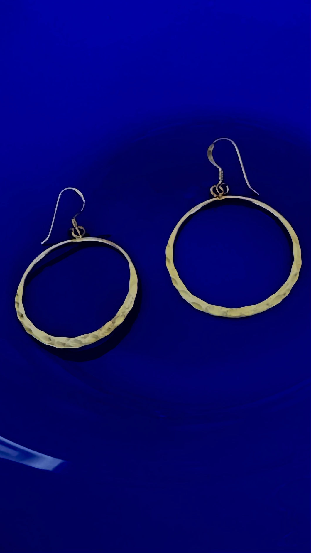 Hammered gold hoop earrings