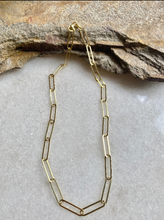 Open large link chain necklace