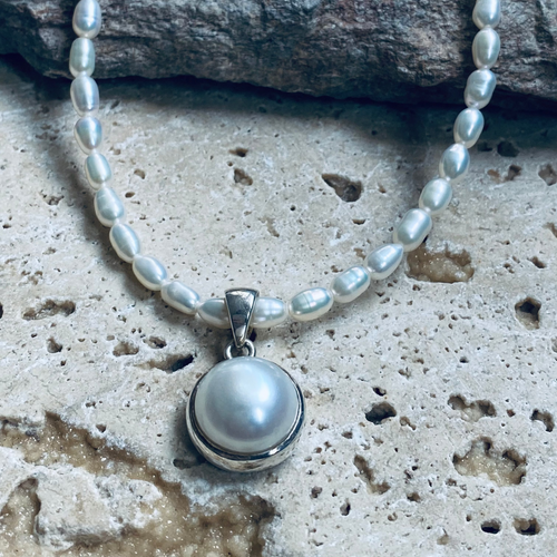 Mabe pearl pendant with rice pearl or silver chain