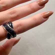 Wide cross over ring