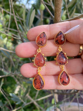 Carnelian drops