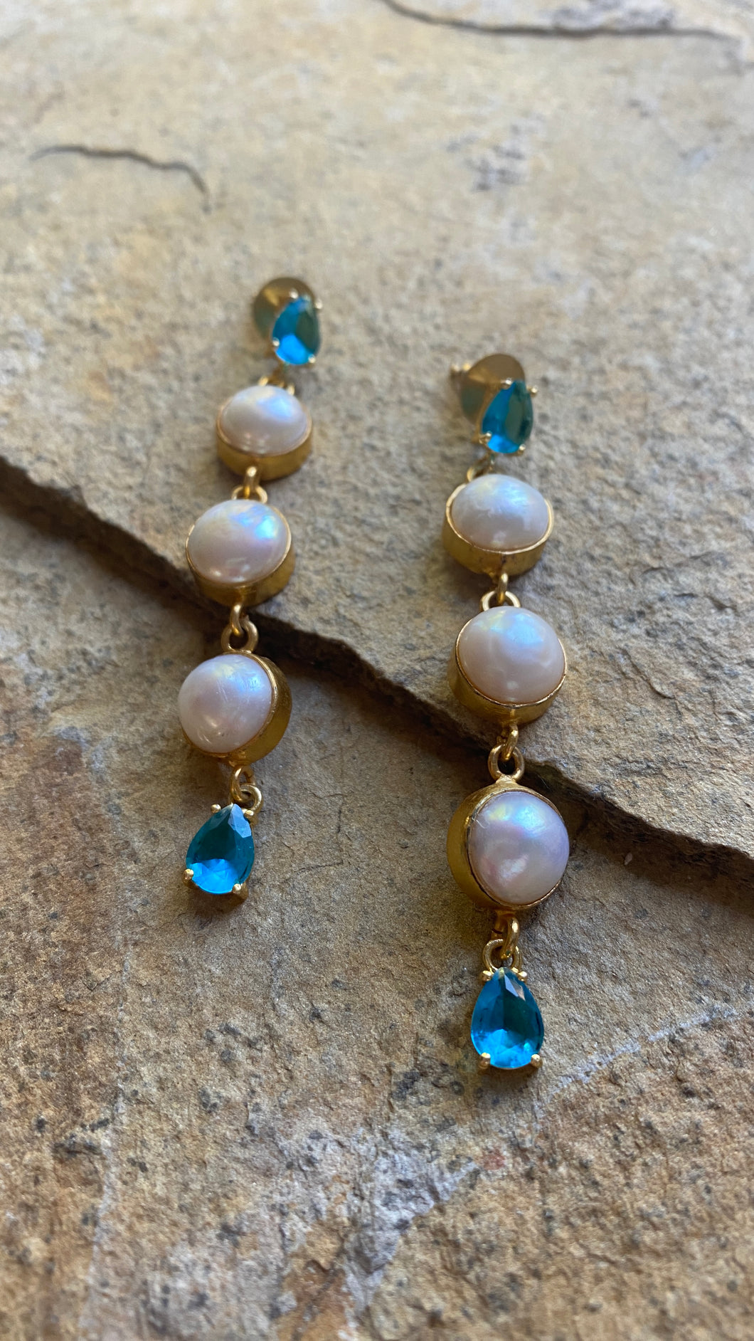 Galatia Pearl & blue earrings