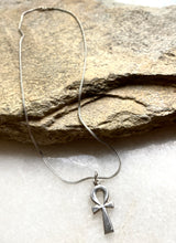 Ankh on long oxidised chain