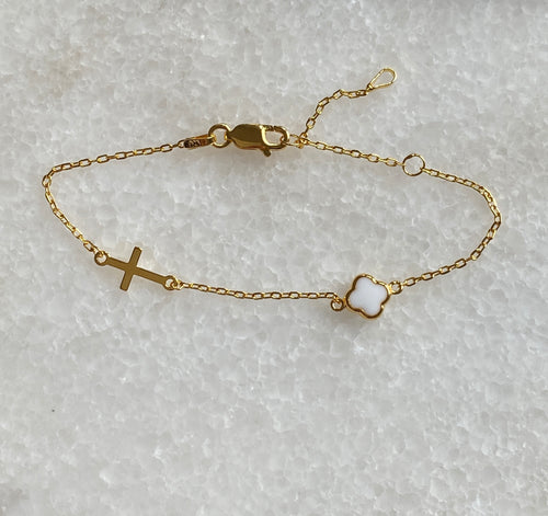 Cleopatra White Clover Bracelet yellow gold vermeil