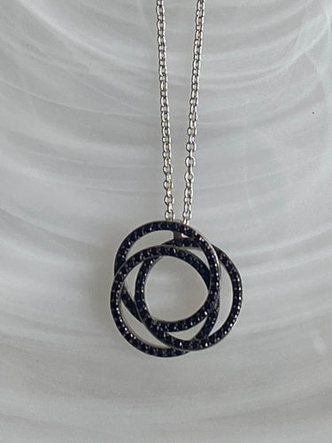 Black spinel circles necklace
